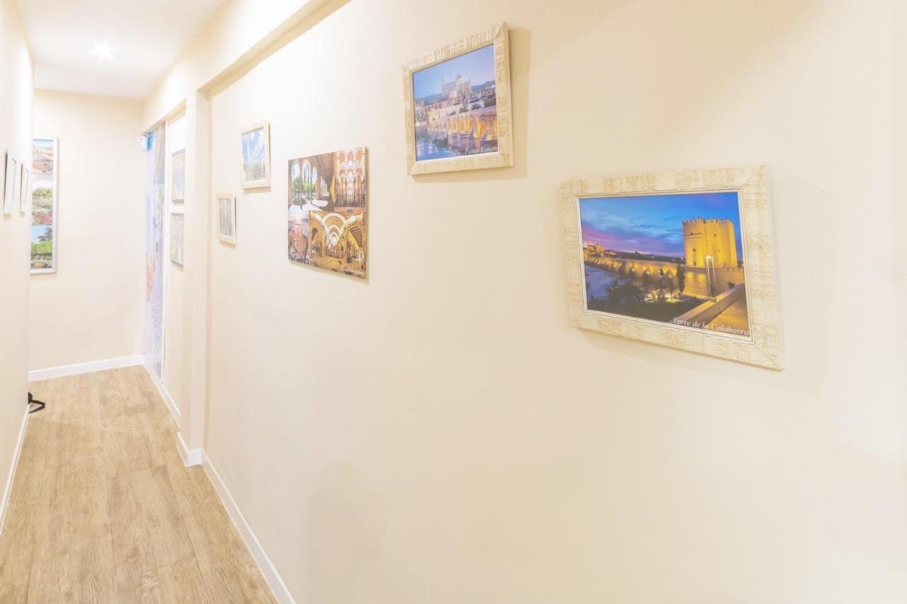 Apartamento JUANI Centro Parking y Wifi gratis Cordova Esterno foto