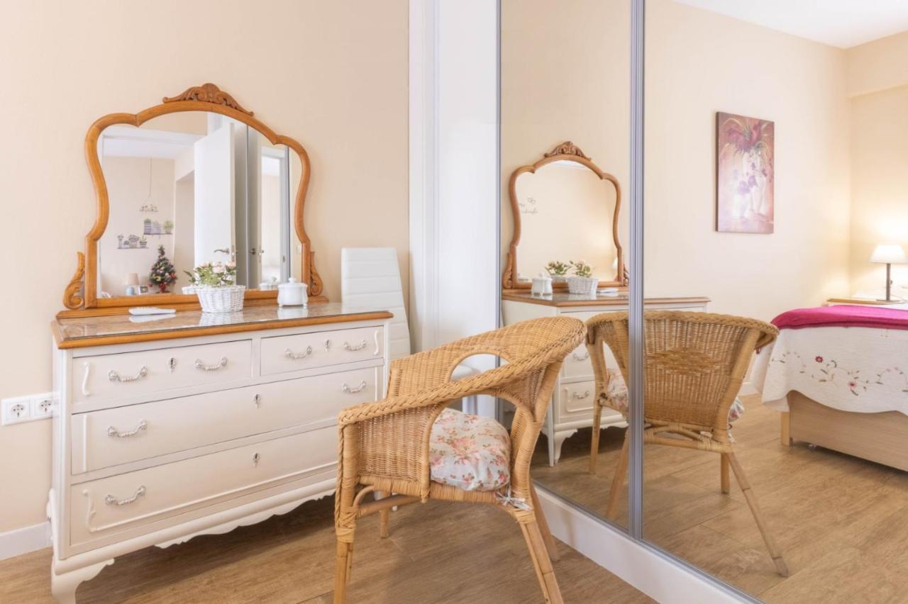 Apartamento JUANI Centro Parking y Wifi gratis Cordova Esterno foto